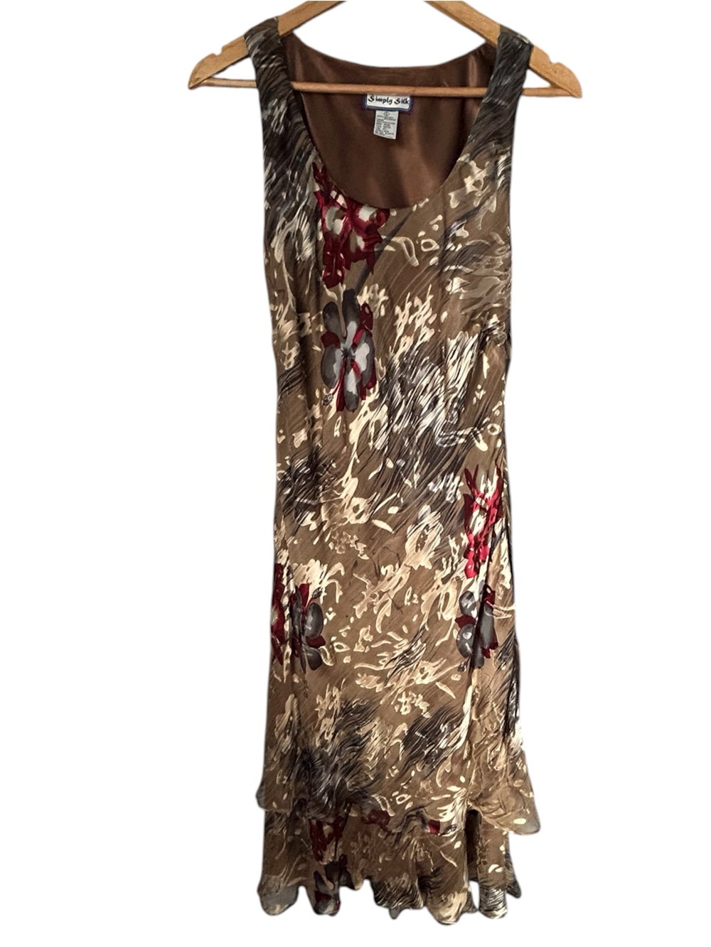 SIMPLY SILK Taupe Floral Dress with Red and Gray Accents, Matching Shawl, Large. - Picture 8 of 10